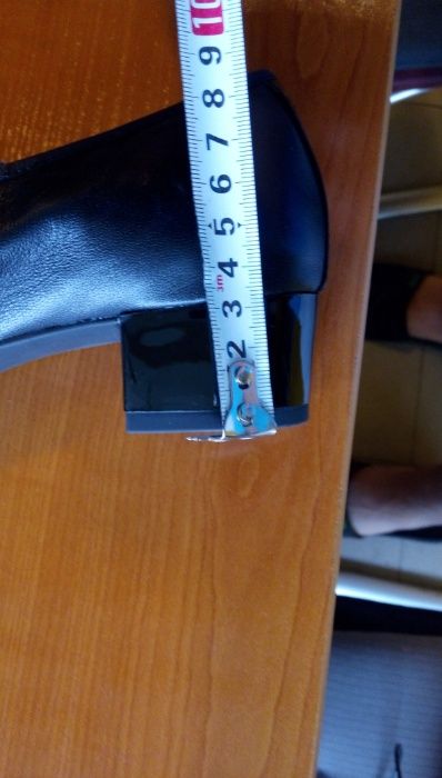 Caprice Нови дамски кожени обувки черни №38,5 H и стелка 25см