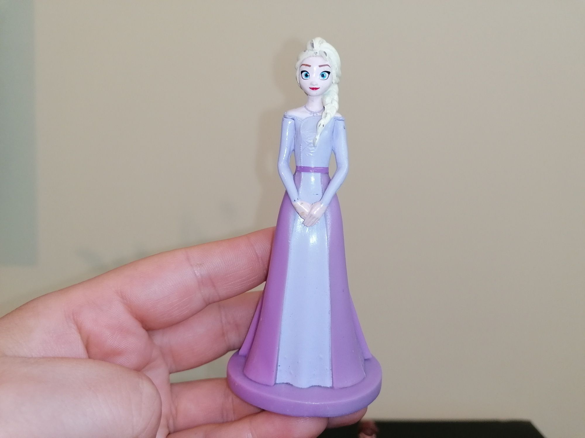 Figurine disney frozen /Elsa, ana