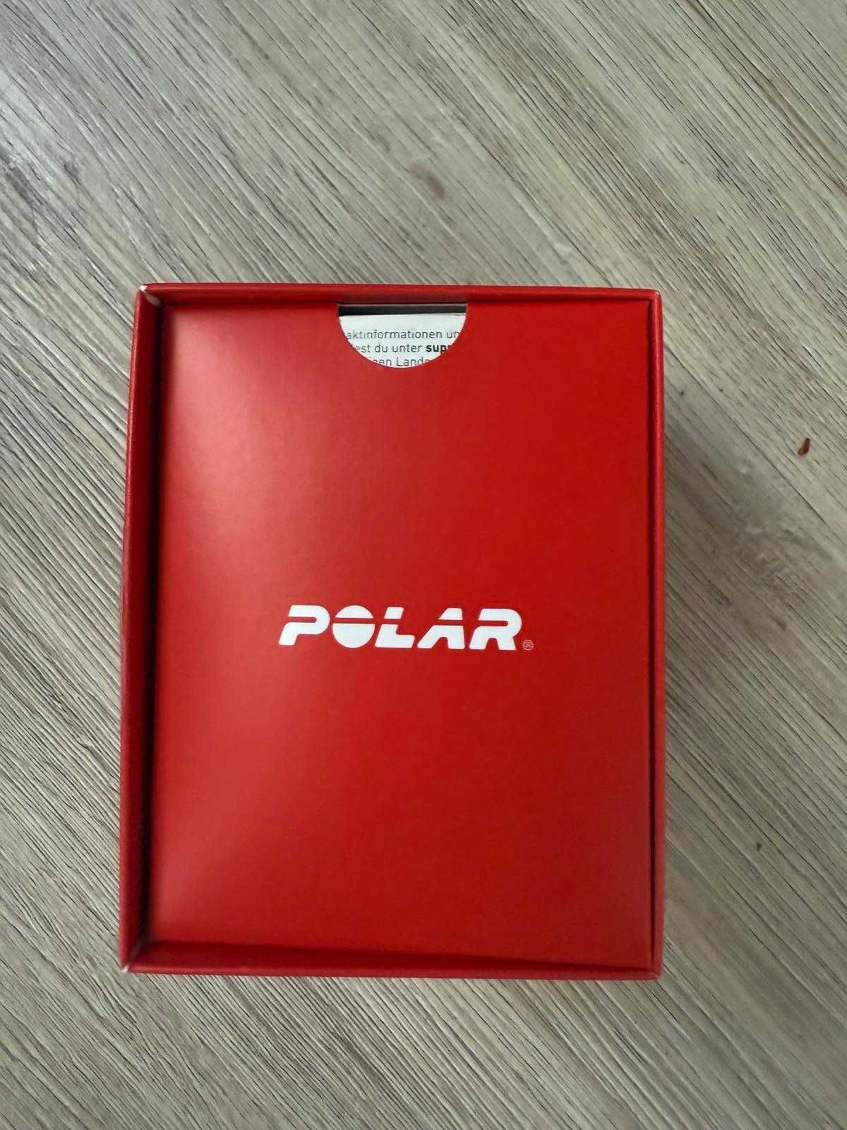 Смарт часовник с GPS - POLAR PACER PRO