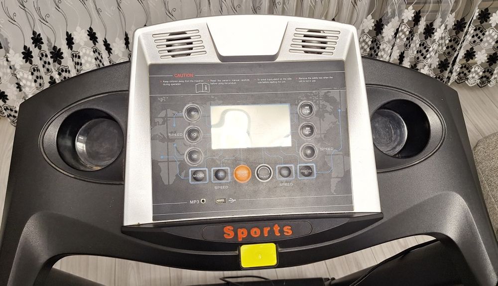 Banda de alergat electrica FitTronic D55, motor 1.75CP