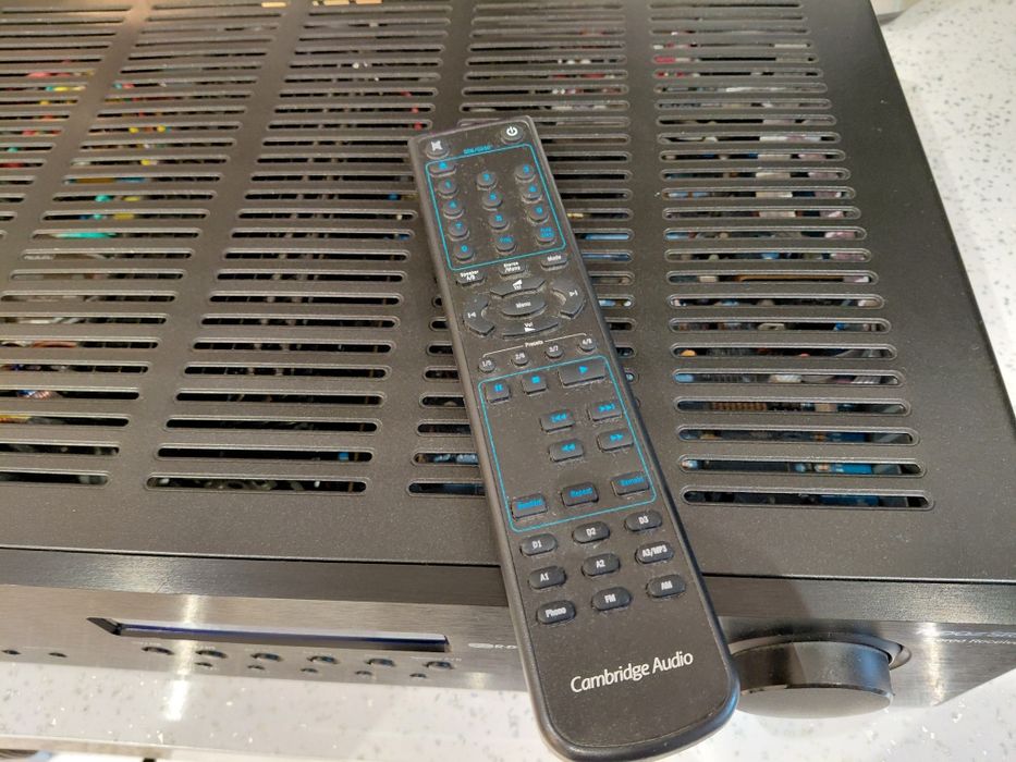 Cambridge audio topaz sr20