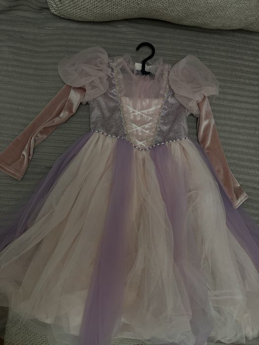Продам платье принцессы