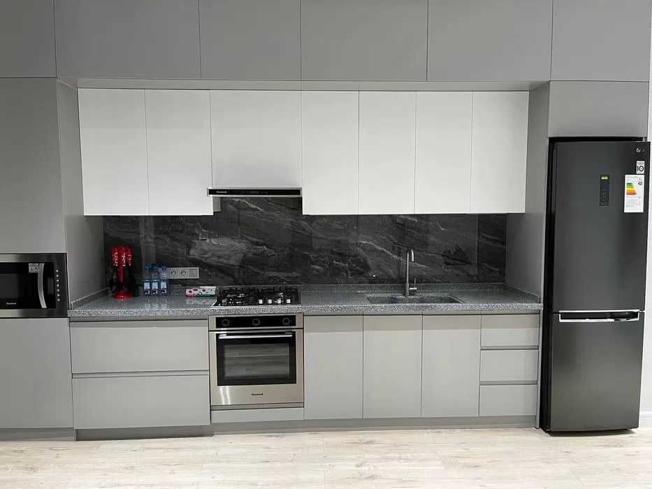 Сдается кв-ра 2-ком. 6/9, Дружба Народов! 318*