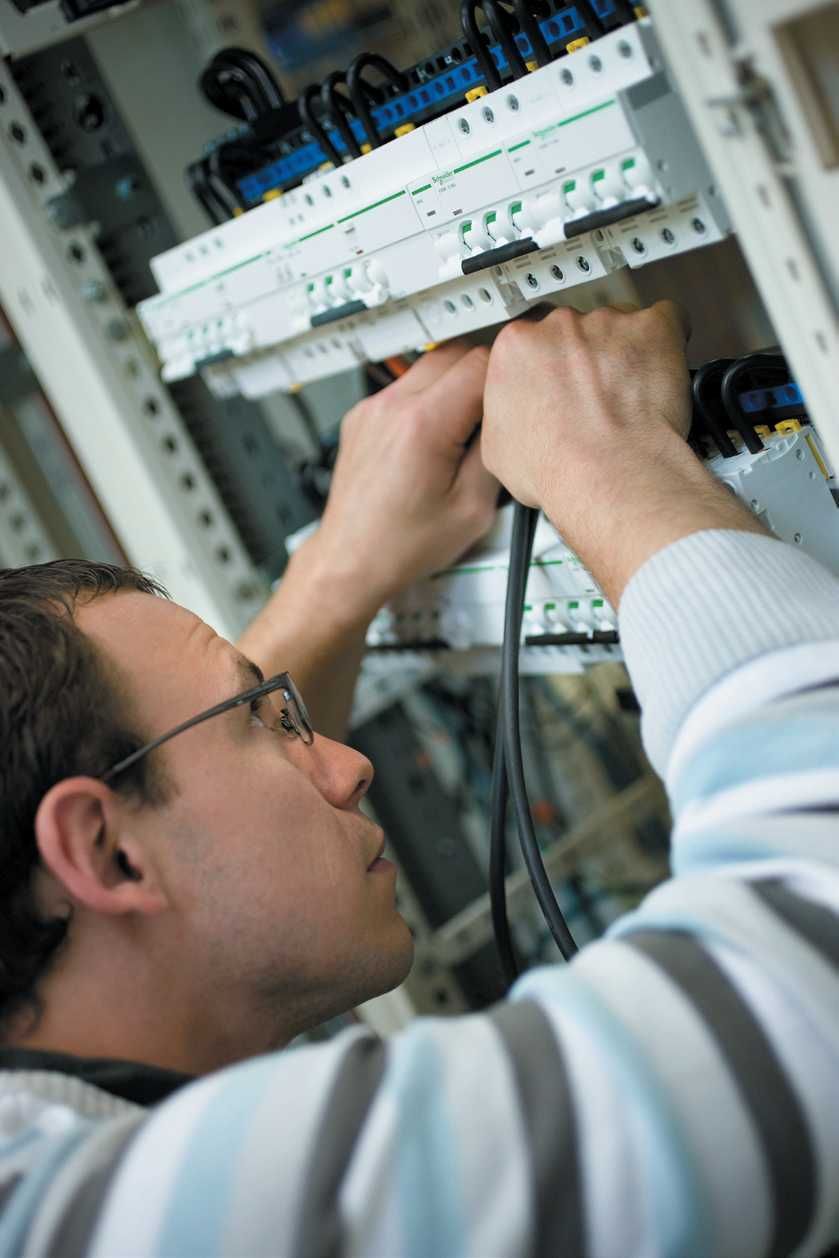 Модульный контактор iCT16A 1НО 230/240В АС 50ГЦ