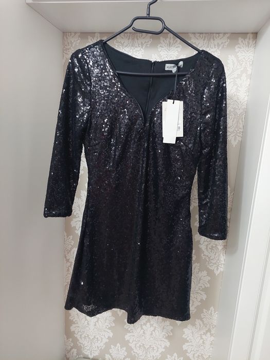 Rochie noua cu paiete