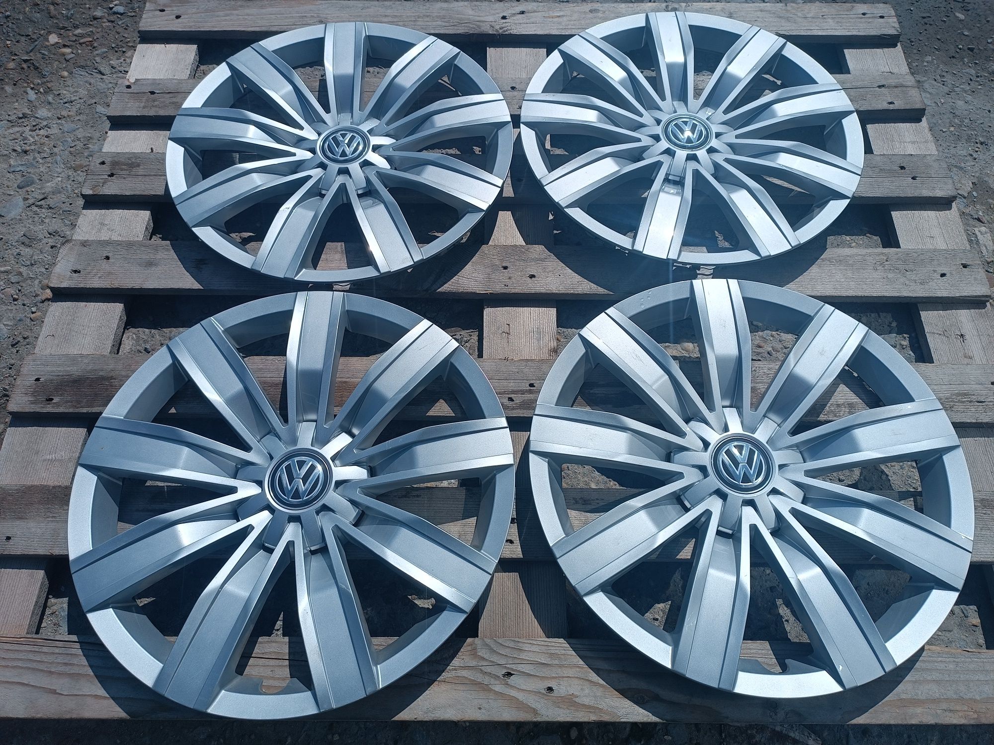 Оригинални тасове VW 17 цола