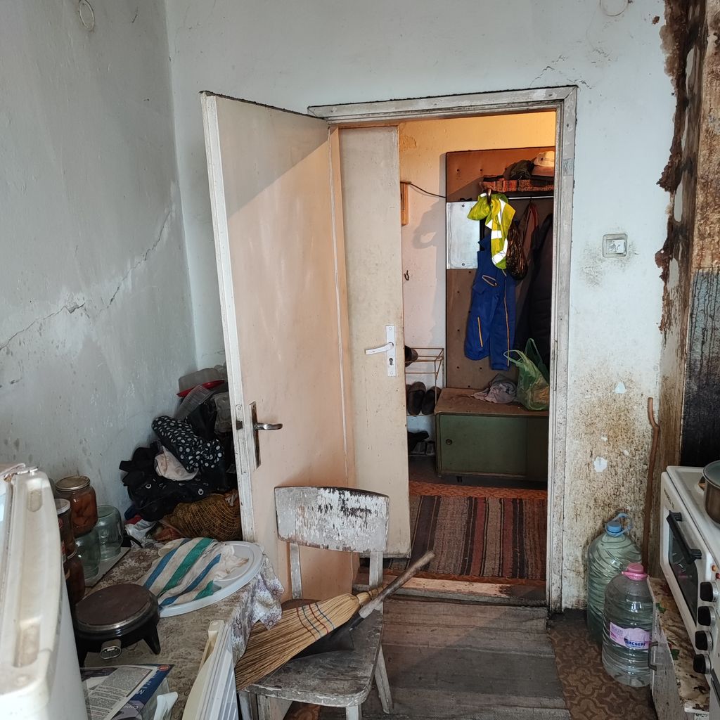 Продава се Тристаен апартамент в Каспичан - 70 кв.м за 306 €/кв.м - Снимка #3
