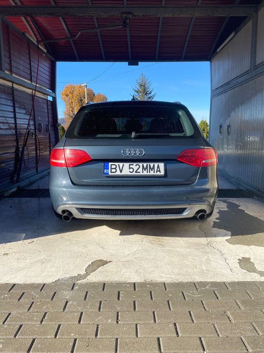 Vând Audi A4 B8 S Line