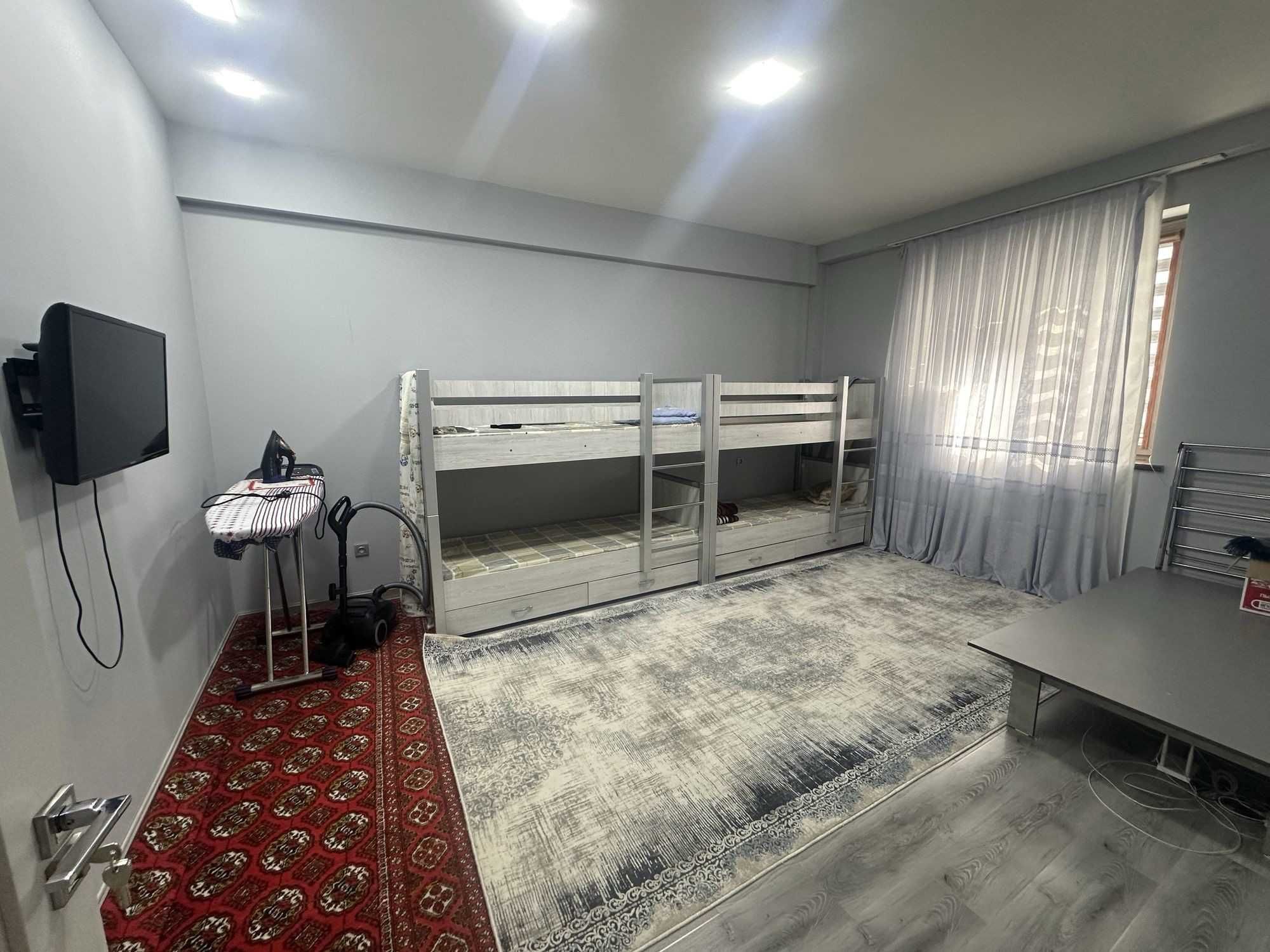 Аренда 4-комнатной квартиры возле Фархадский Базар