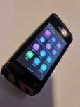 Nokia Asha 306 – Retro clasic, funcțional, cu încărcător