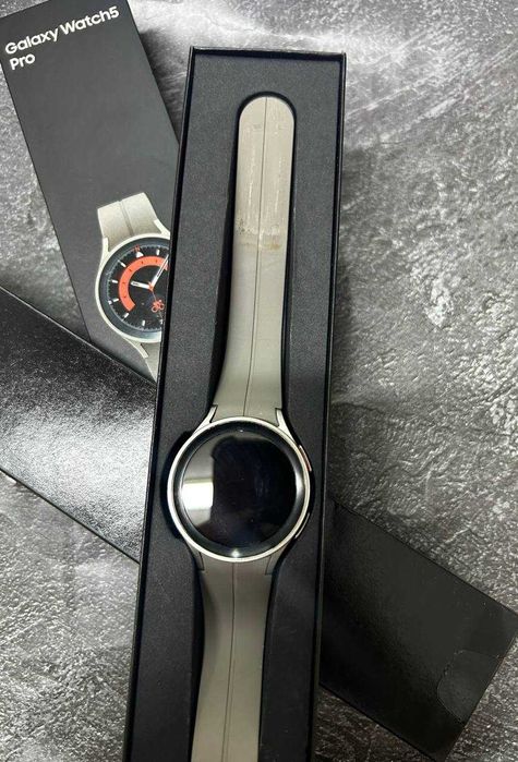 Samsung Galaxy Watch 5 Pro 45mm каскелен лот 702443