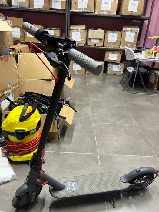 Vand trotineta electrica