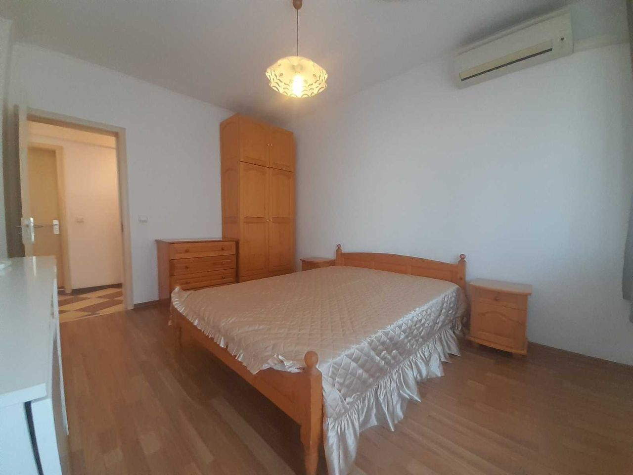 Дава се под наем Тристаен апартамент в Варна, Трошево - 100 кв.м за 561 € - Снимка #3