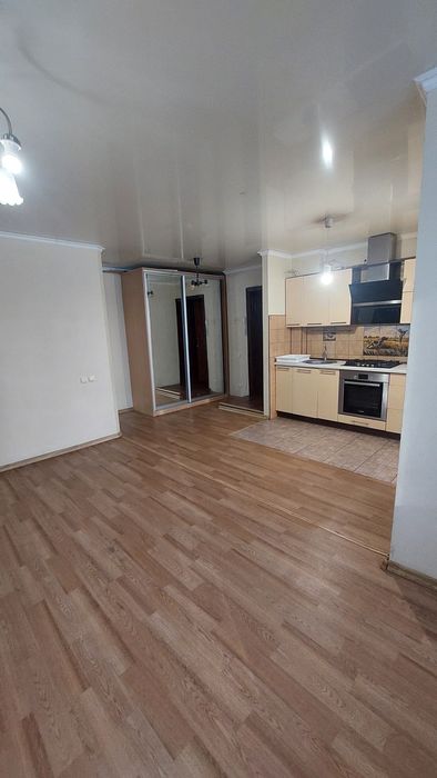 Продам 3 комн.кв. 3/5, н/у, цена 25млн900. Достык Мола