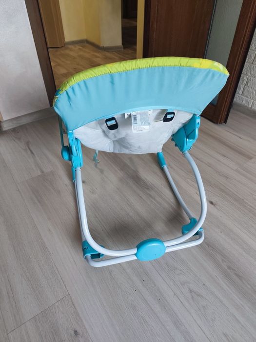 Детски шезлонг със звук и вибрация. 2 броя