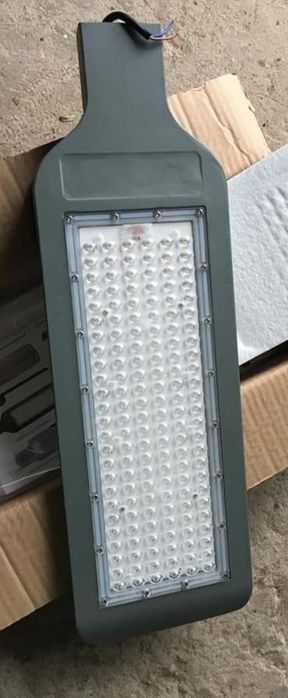 Продам светильник