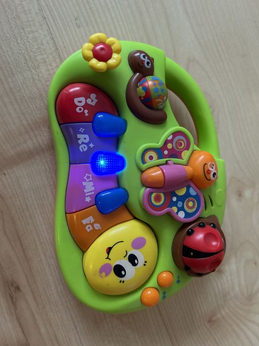 Joc interactiv  copii mici.