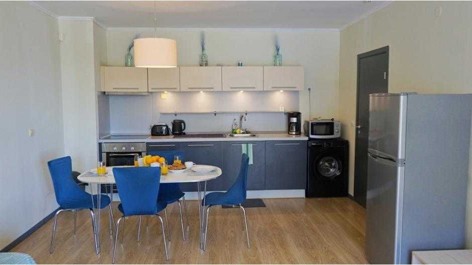 Продава се Двустаен апартамент в Варна, Център - 80 кв.м за 1049 €/кв.м - Снимка #1