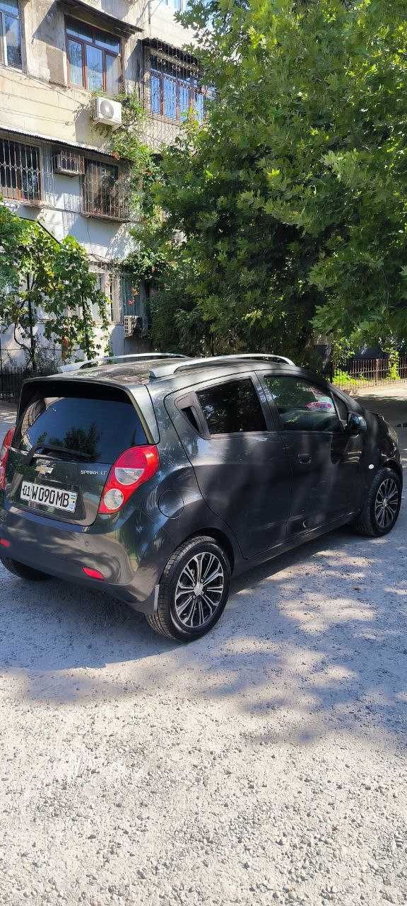 Спарк 2019 срочно автомат