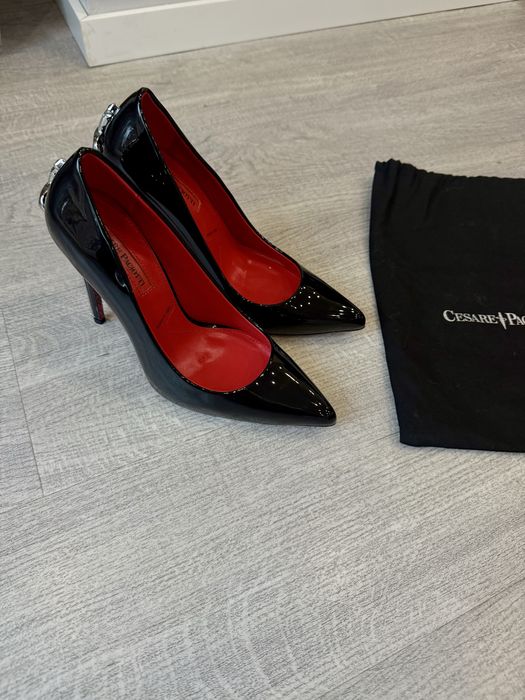 Дамски обувки на ток Cesare Paciotti