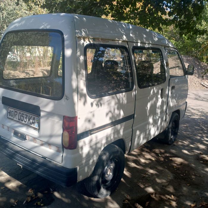 Дамас 1 2001 йил