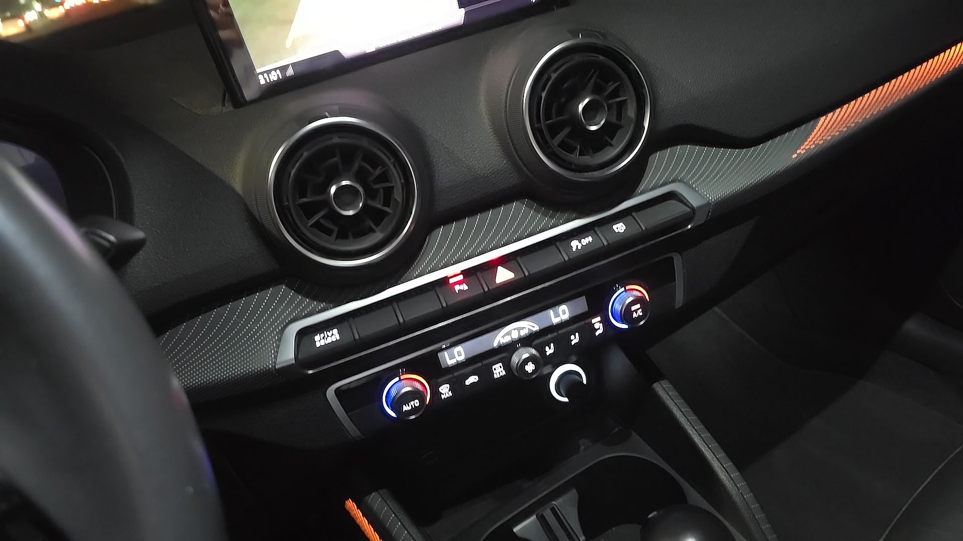 Audi Q2 L idel sastyana