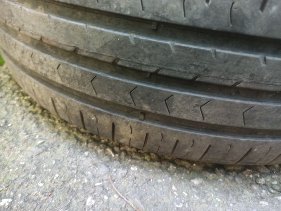 Vând jante golf 4 și anvelope vara 195/65 r15