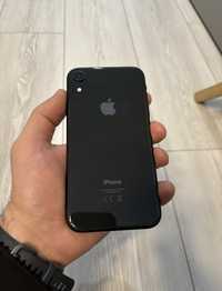 iPhone XR. 128gb. 84%. Коробка, шнур, чехол.