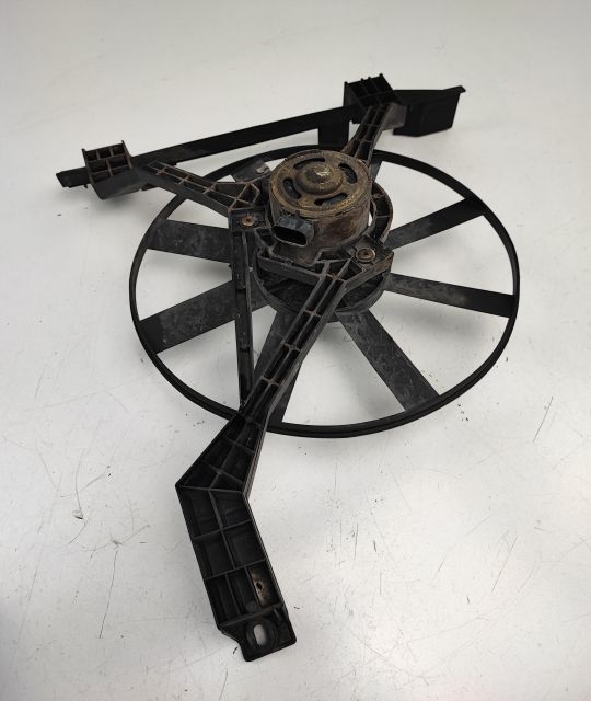 Electroventilator AC 0003405v008 8290862 Smart Fortwo prima generatie