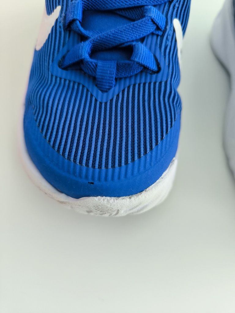 Маратонки за  момче Nike