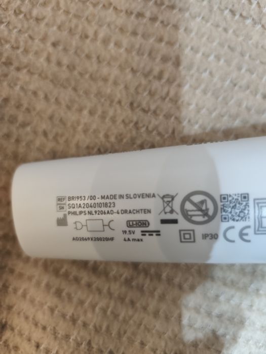 Фотоепилатор Philips Lumea Prestige