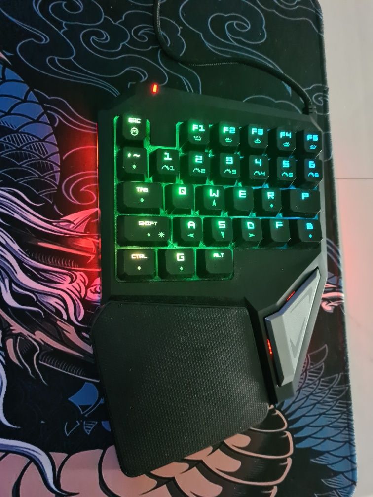 Игровая клавиатура Delux GTK-T9 Plus