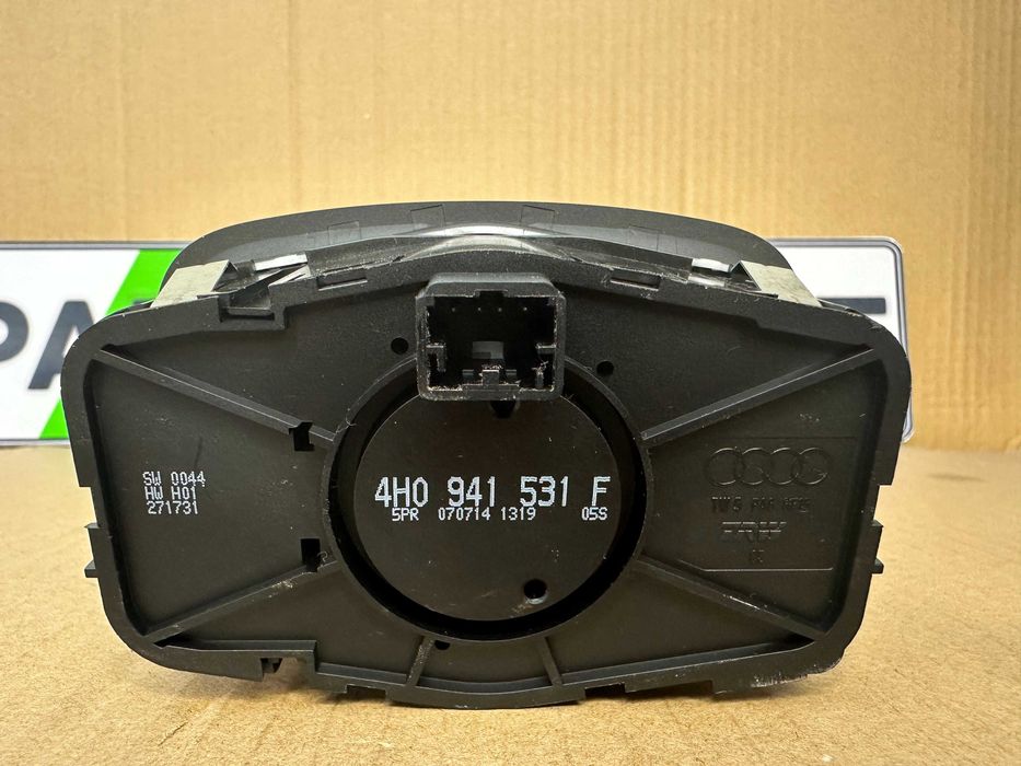 Копче ключ за фарове AUDI A8 S8 D4 4H0941531F