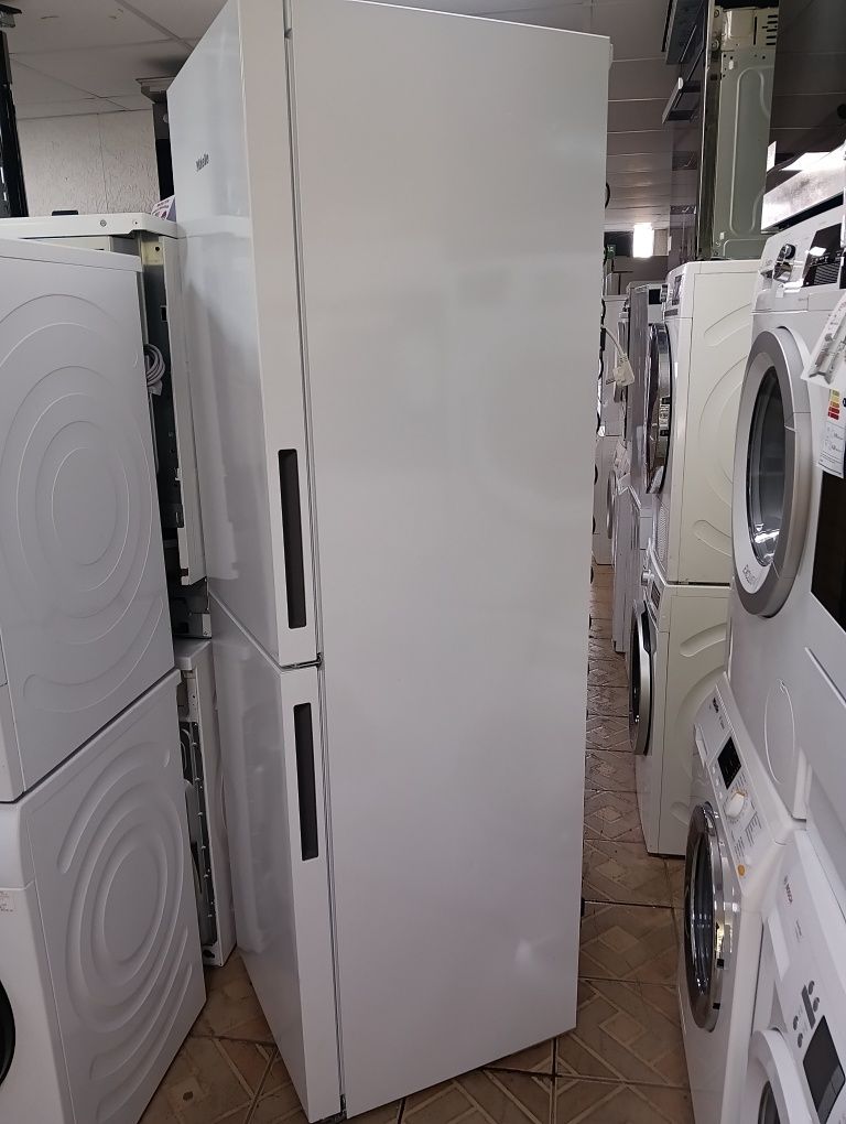 Комбиниран хладилник с фризер Миеле Miele 24 месеца гаранция!!!