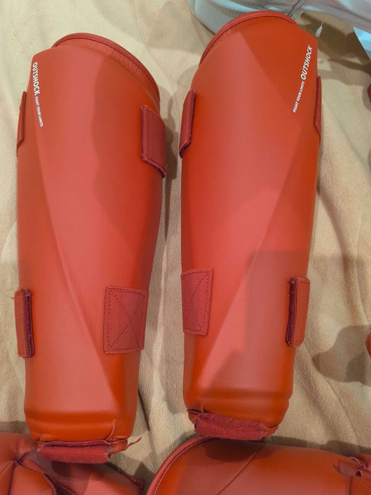 Протектори за карате