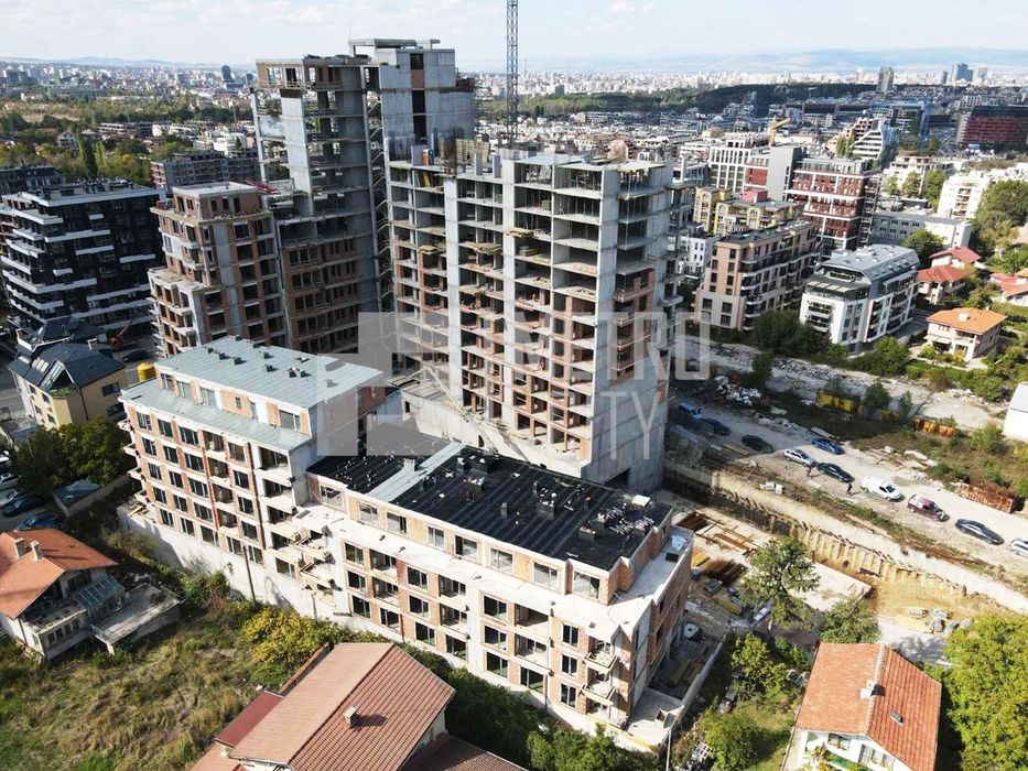 Продава се Двустаен апартамент в София, Кръстова вада - 71 кв.м за 3032 €/кв.м - Снимка #2