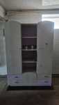 Vând dressing 2 uși,culoare bej