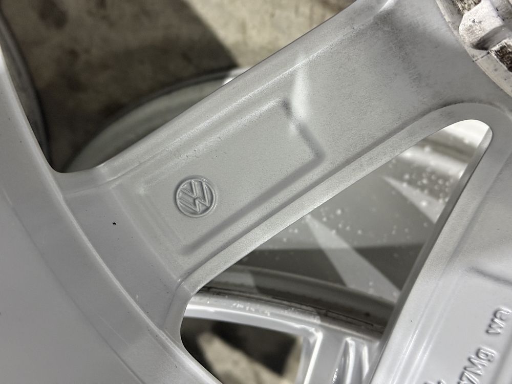 4бр. КАТО НОВИ 17” ОРИГИНАЛНИ Джанти 5x112 за -VW/VAG- 6,5Jx17H2, ET52