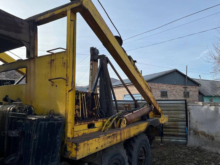 Установка для контейнеровоза (бункеровоз)