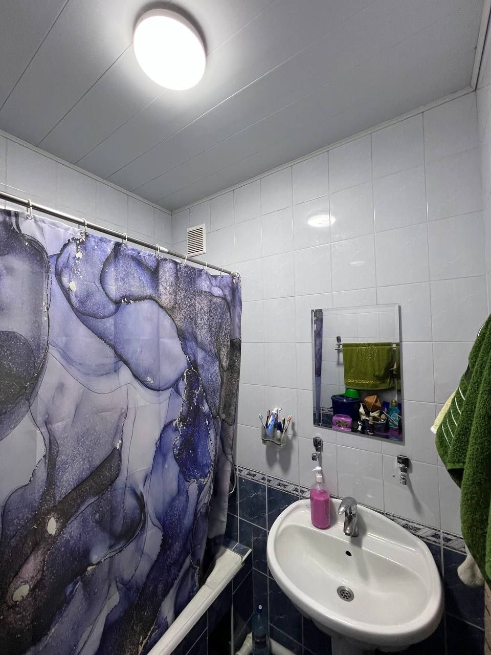Продается квартира 4/3/4 метро Чиланзар Давр банк Чиланзарский рынок