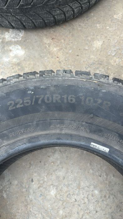 Шины трианджл почти новый