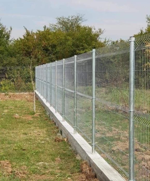 Construim garduri și porți la comanda clientului