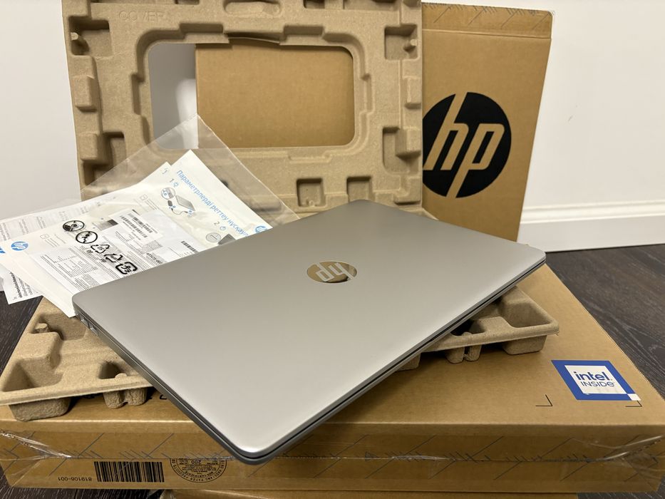 Vând Laptop HP Nou i3 gen 11 15s-fq2052ur 15,6”