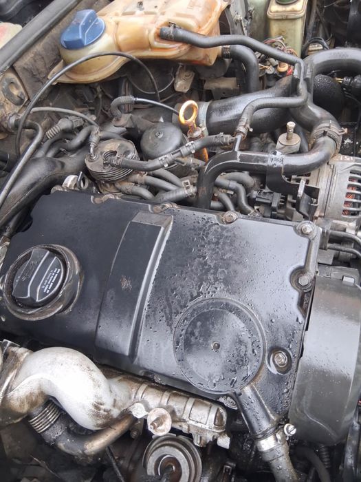 Vând Passat B5 funcțional,sau de dezmebrat. Nu are itp