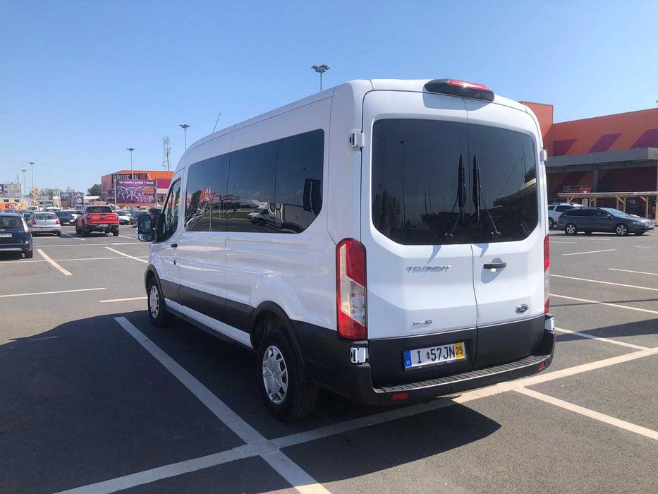vand Ford Transit diesel hibrid .11.2021 persoane