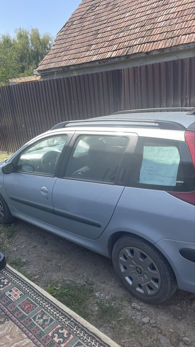 Vând Peugeot 206
