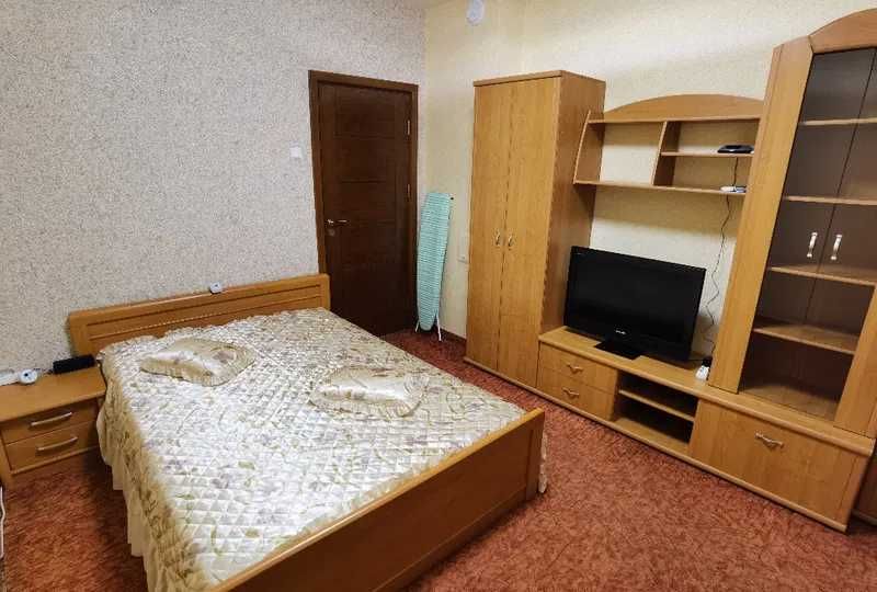 Дава се под наем Тристаен апартамент в Бургас, Възраждане - 90 кв.м за 300 € - Снимка #2