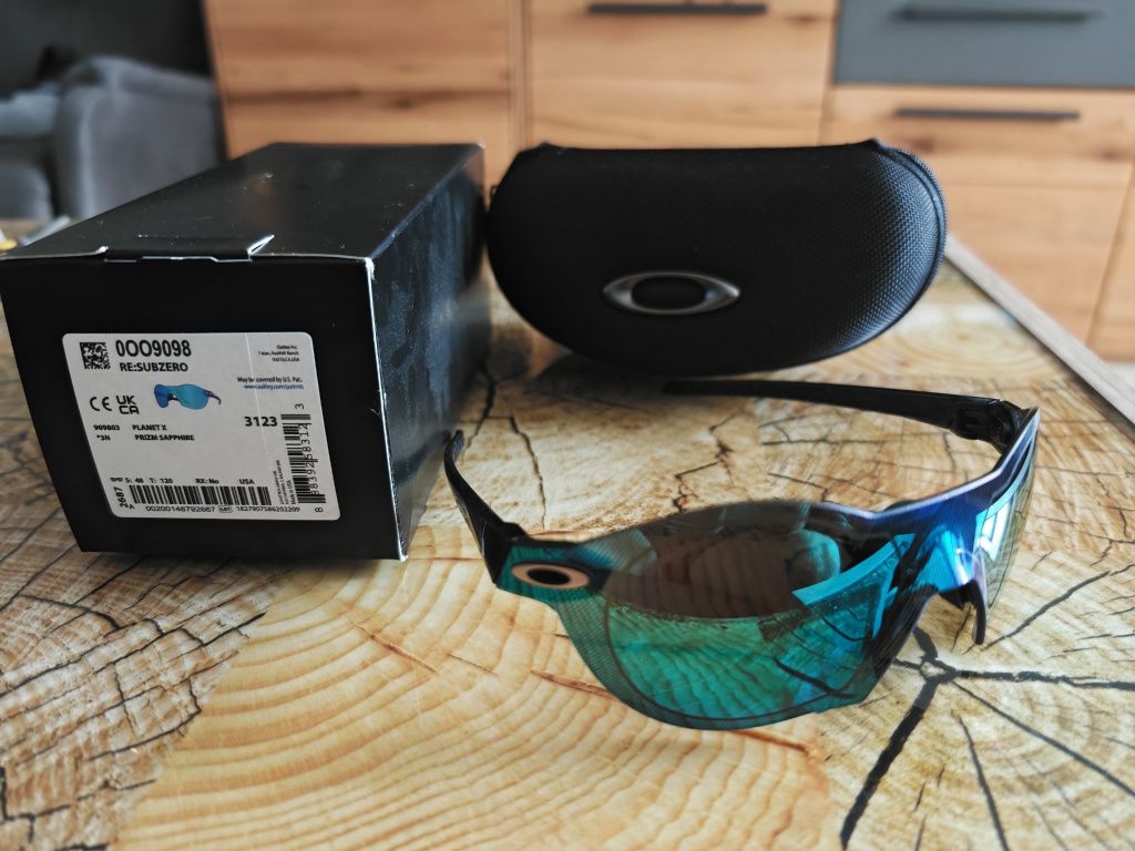 Слънчеви очила Oakley SubZero