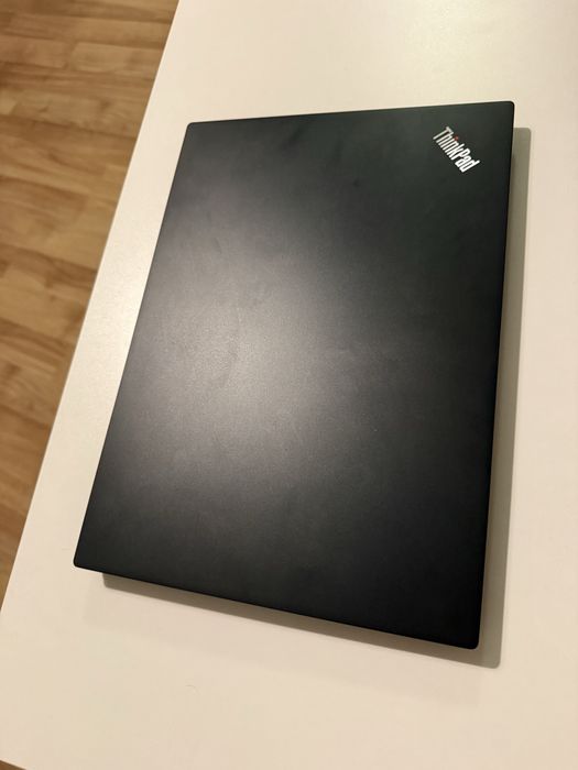 Laptop Lenovo Thinkpad E14