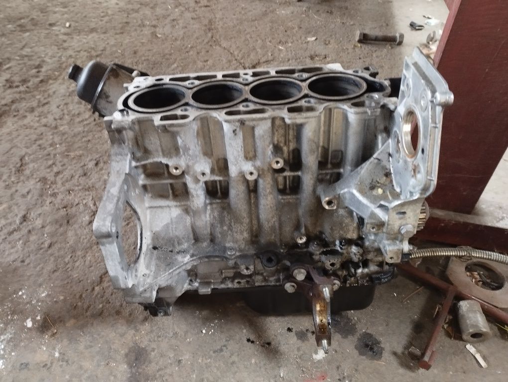 Двигател 1.6HDI 116кс 8v EHDI